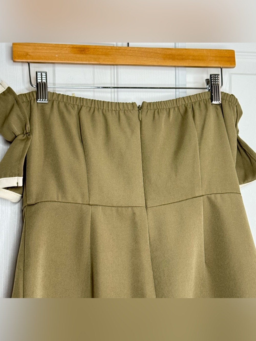 Idem Ditto Contrast Binding Ruffle Ruched Tube Romper - Picture 5 of 13